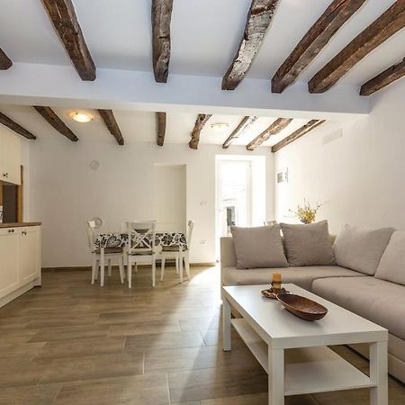 Apartment Nena- Apartman Sa Posebnim Ulazom U Prizemlju, Terasom I Zelenom Okucnicom Rakotule Exteriér fotografie